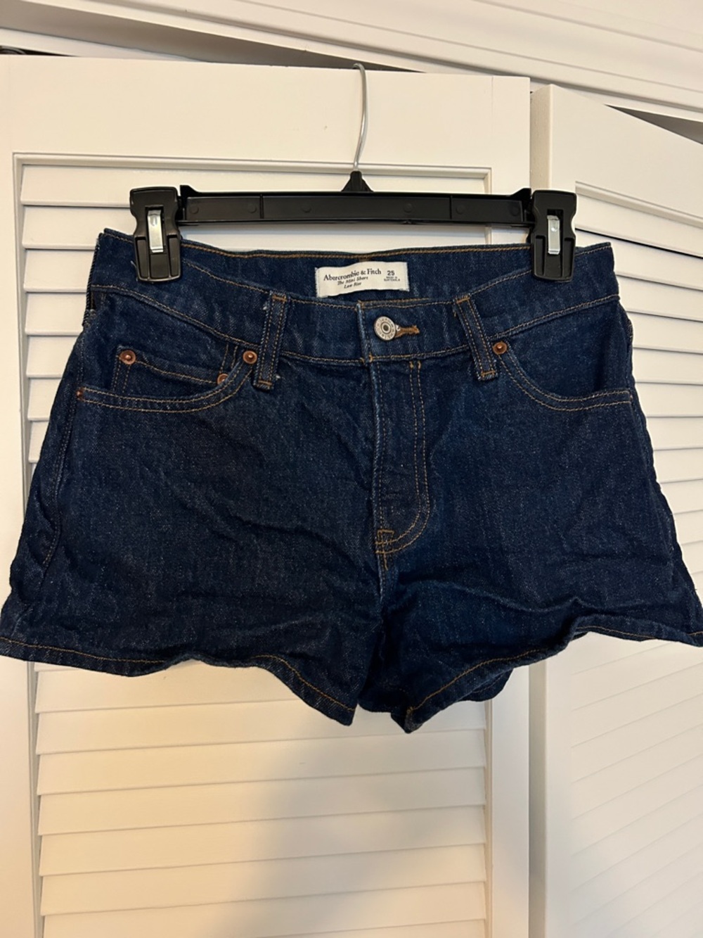 Abercrombie The Mini Short (low rise)